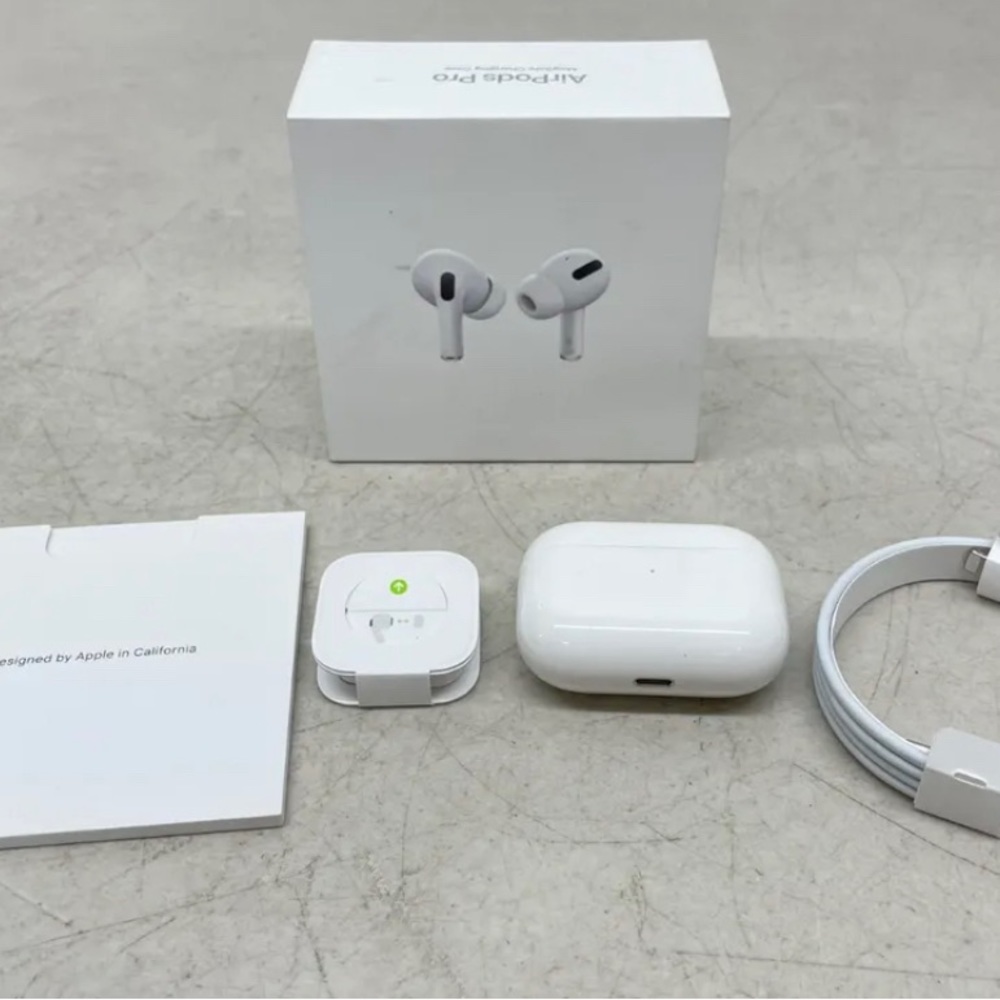Air pod pros with mag safe charging case new in box